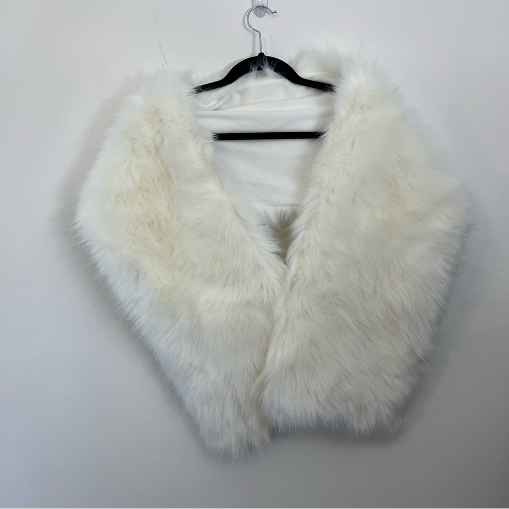 Elegant White Faux Fur Shawl